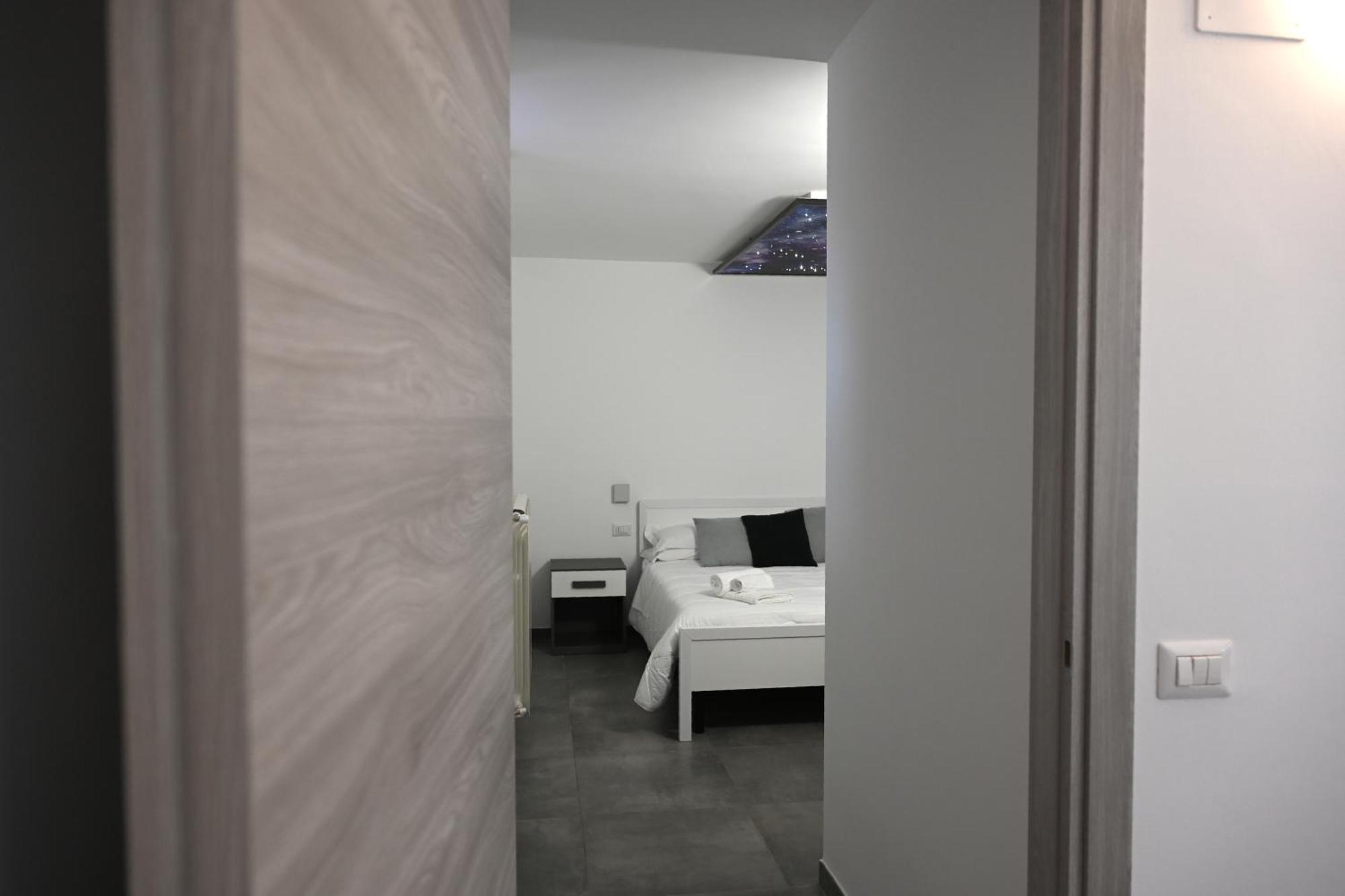 Karlin'S House Anzi - Albergo Diffuso Exterior foto