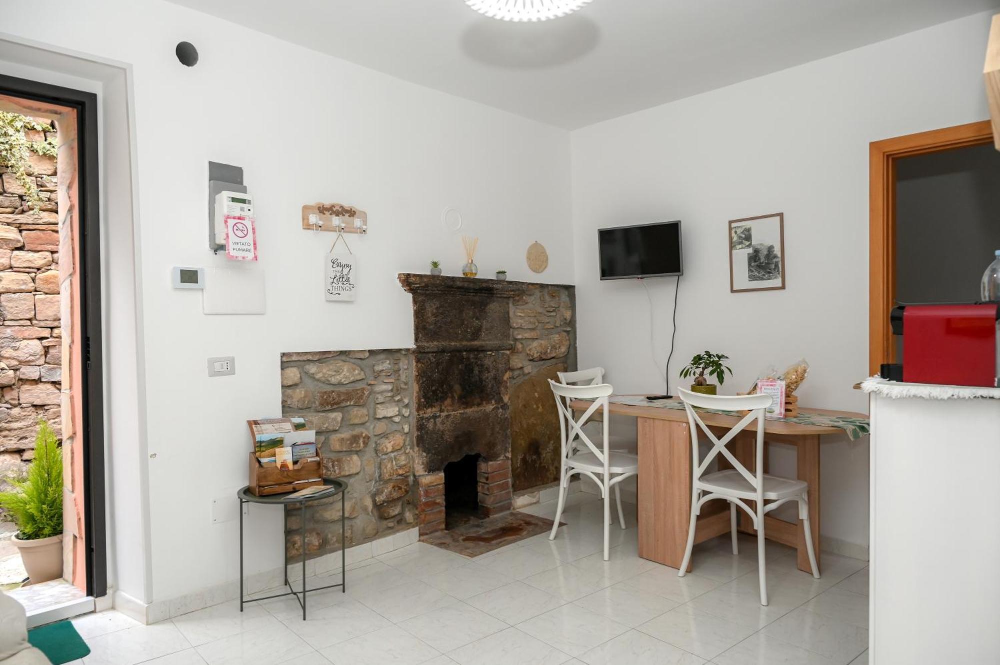 Karlin'S House Anzi - Albergo Diffuso Exterior foto